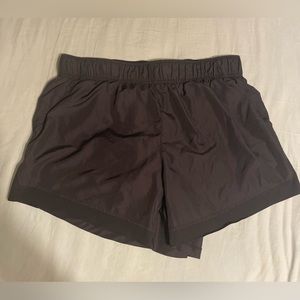 Black Athletic Works running shorts women’s size large